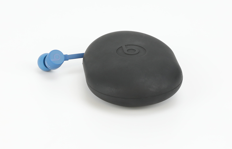 Beatsx case 2025